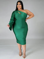 Curvy Elegant One Shoulder Long Sleeve Dress